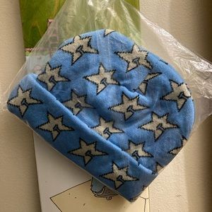 Carpet Company Season Swoosh C Star Beanie